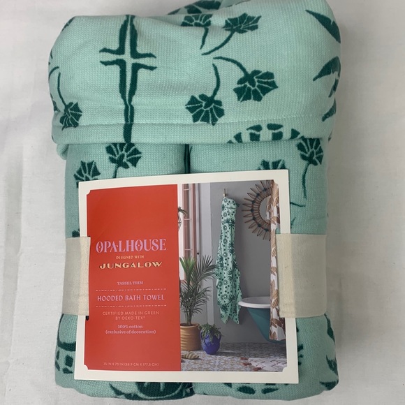 Opalhouse Bath Nwt Opal House Hooded Bath Towel 35x7 Poshmark